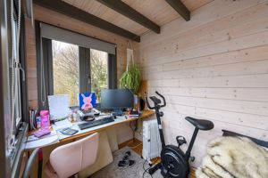Garden Office- click for photo gallery